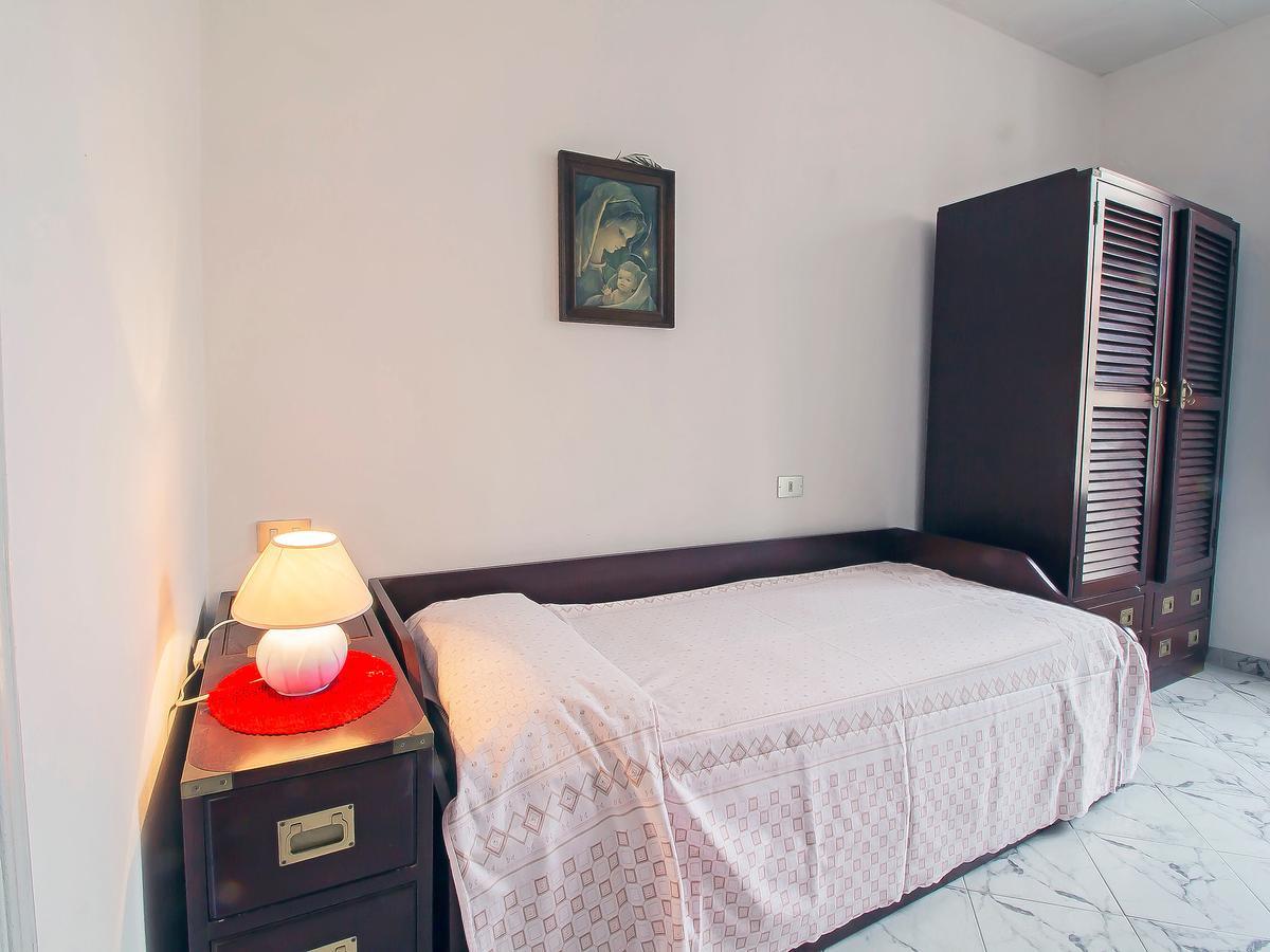La Viareggina Hotel เวียเรจโจ ภายนอก รูปภาพ